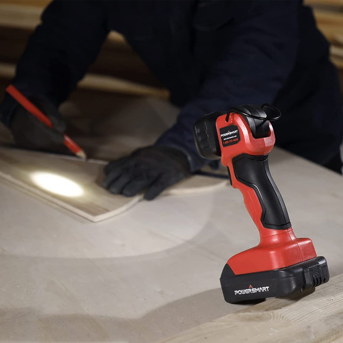 20V LED Work Light w/ 90° Pivoting Head (Tool Only) PS76174