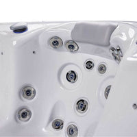 New York Hot Tub