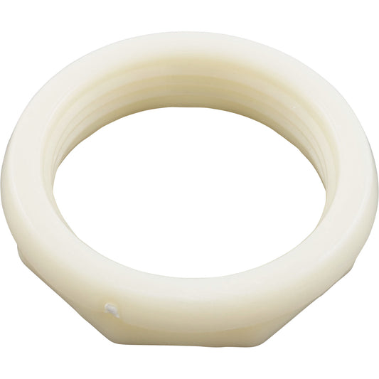 Tormenta en grupo de nueces y vías fluviales