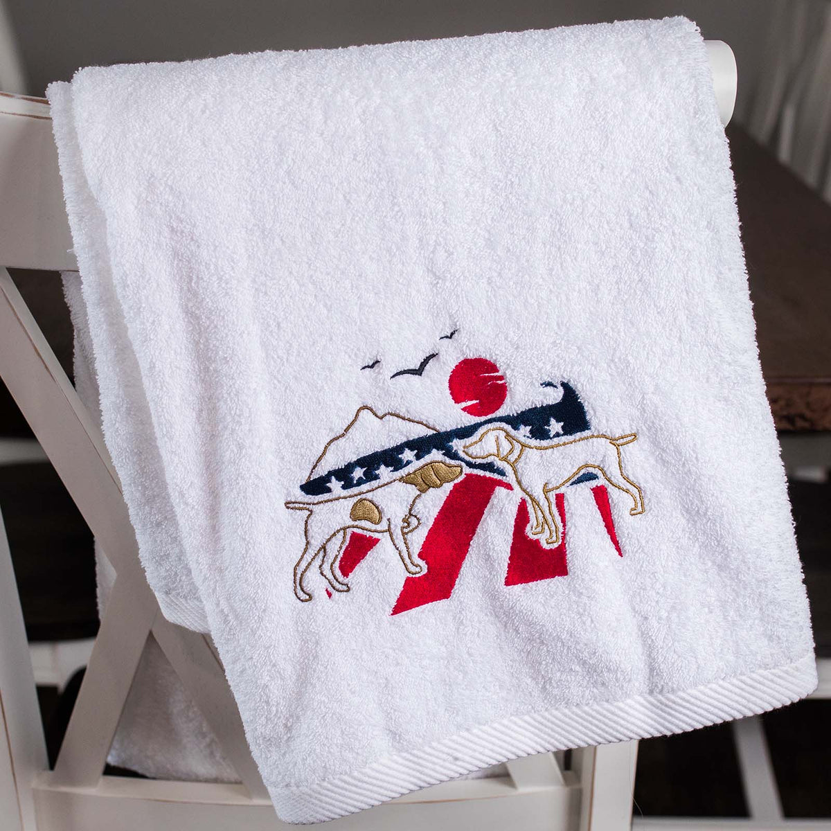 Fattowels, German Shorthaired Pointer Embroidered Thick Terrycloth SE Towel, 525 gsm