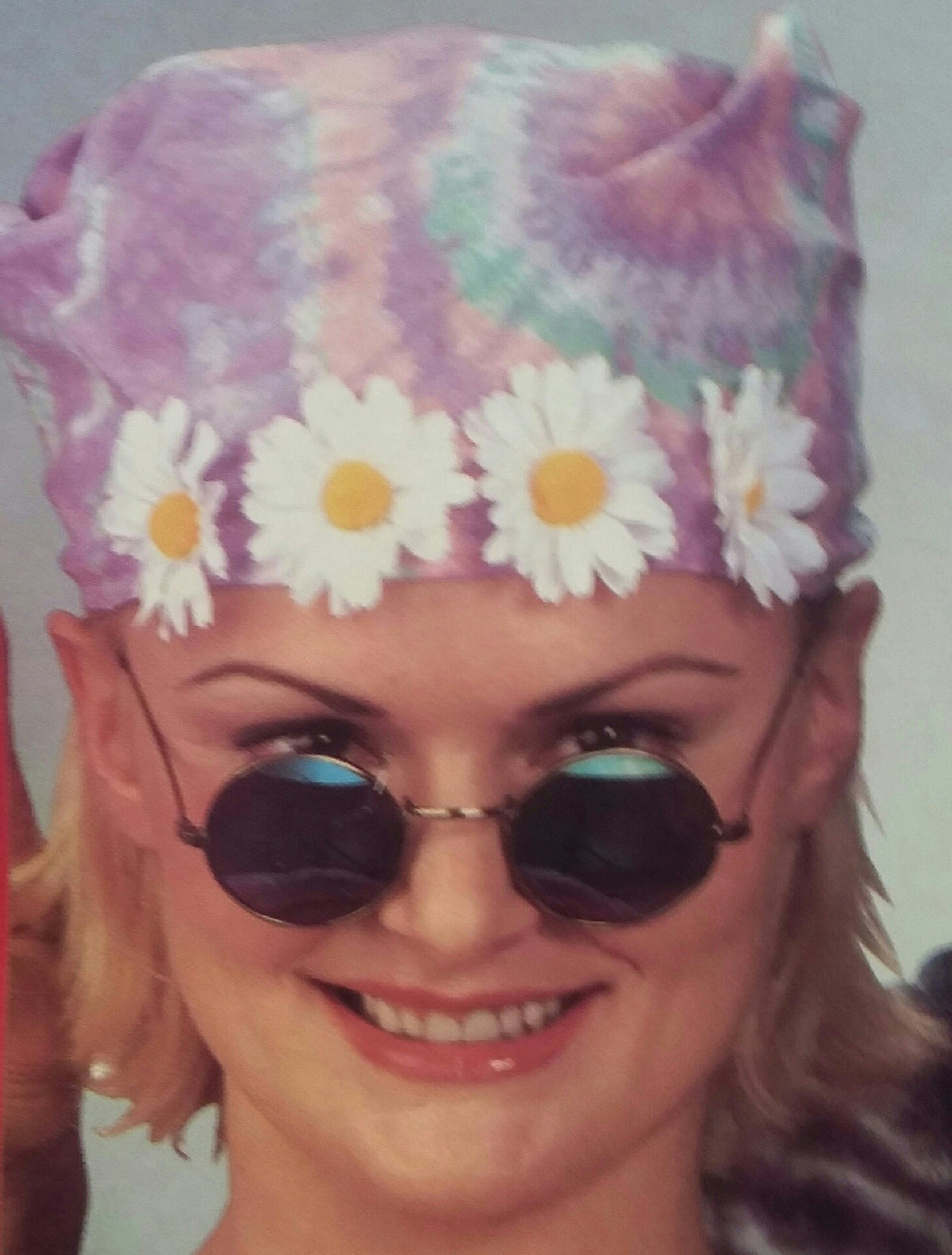 60's Tie Dye Daisy Bandana with Peace Sign Hippie Glasses Costume Accessory Kit