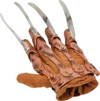 A Nightmare on Elm Street: Freddy Krueger Deluxe Glove