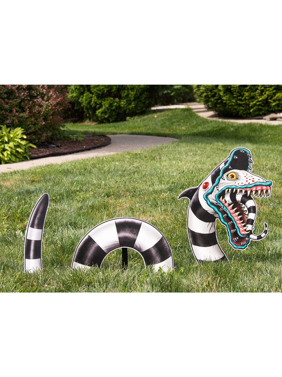 Beetlejuice Sandworm Ground Breaker Outdoor Coroplast Lawn Sign Decoration