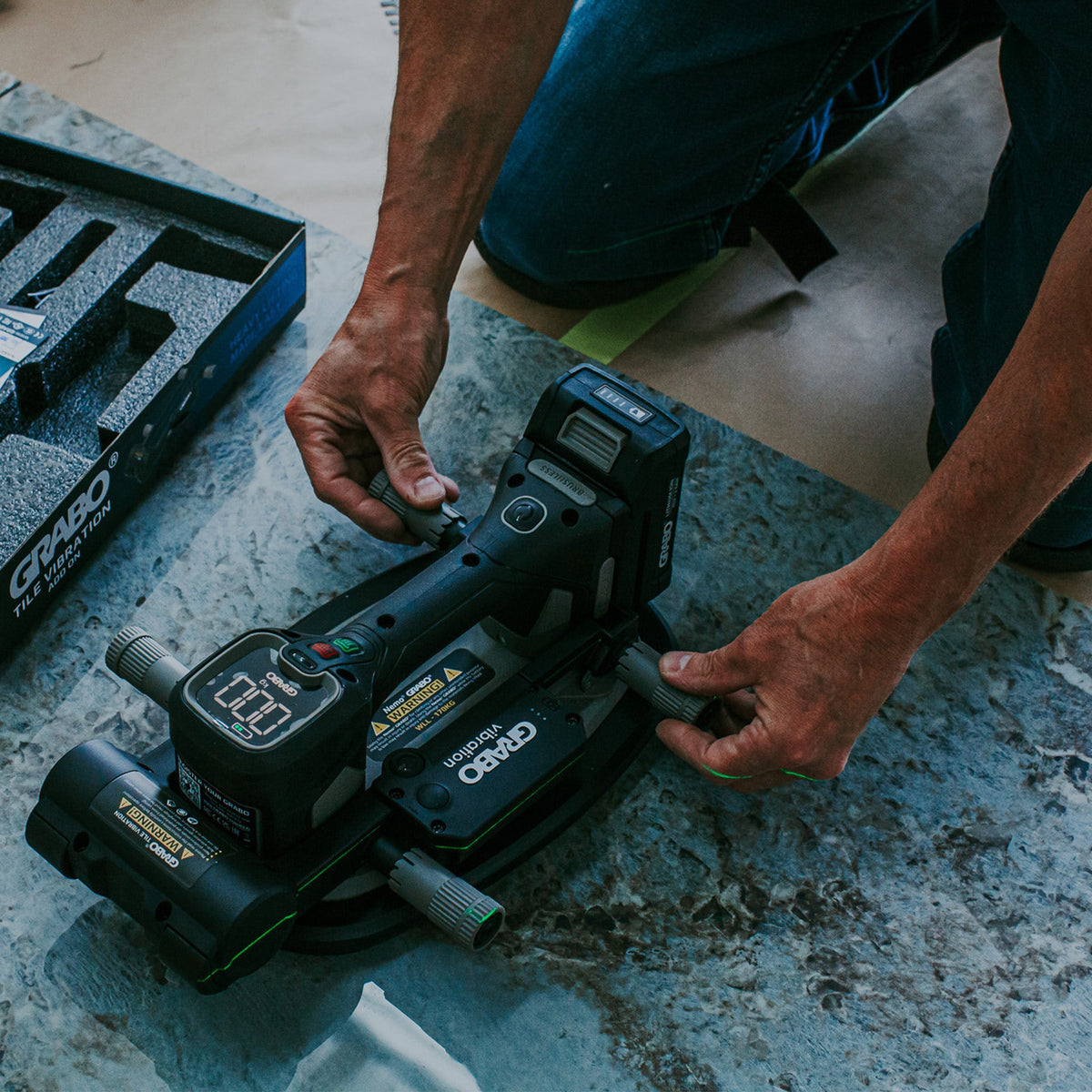GRABO Tile Vibration Attachment for Thinset Setting