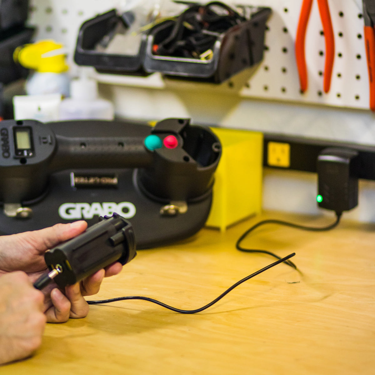 GRABO 14.8V 2600mAh Li-Ion Battery