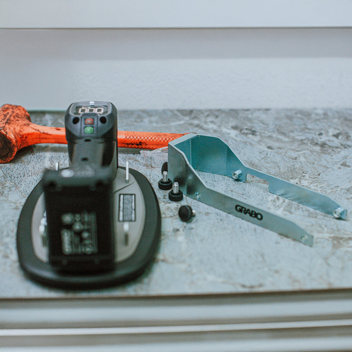 GRABO Impact Plate Hammer Shield