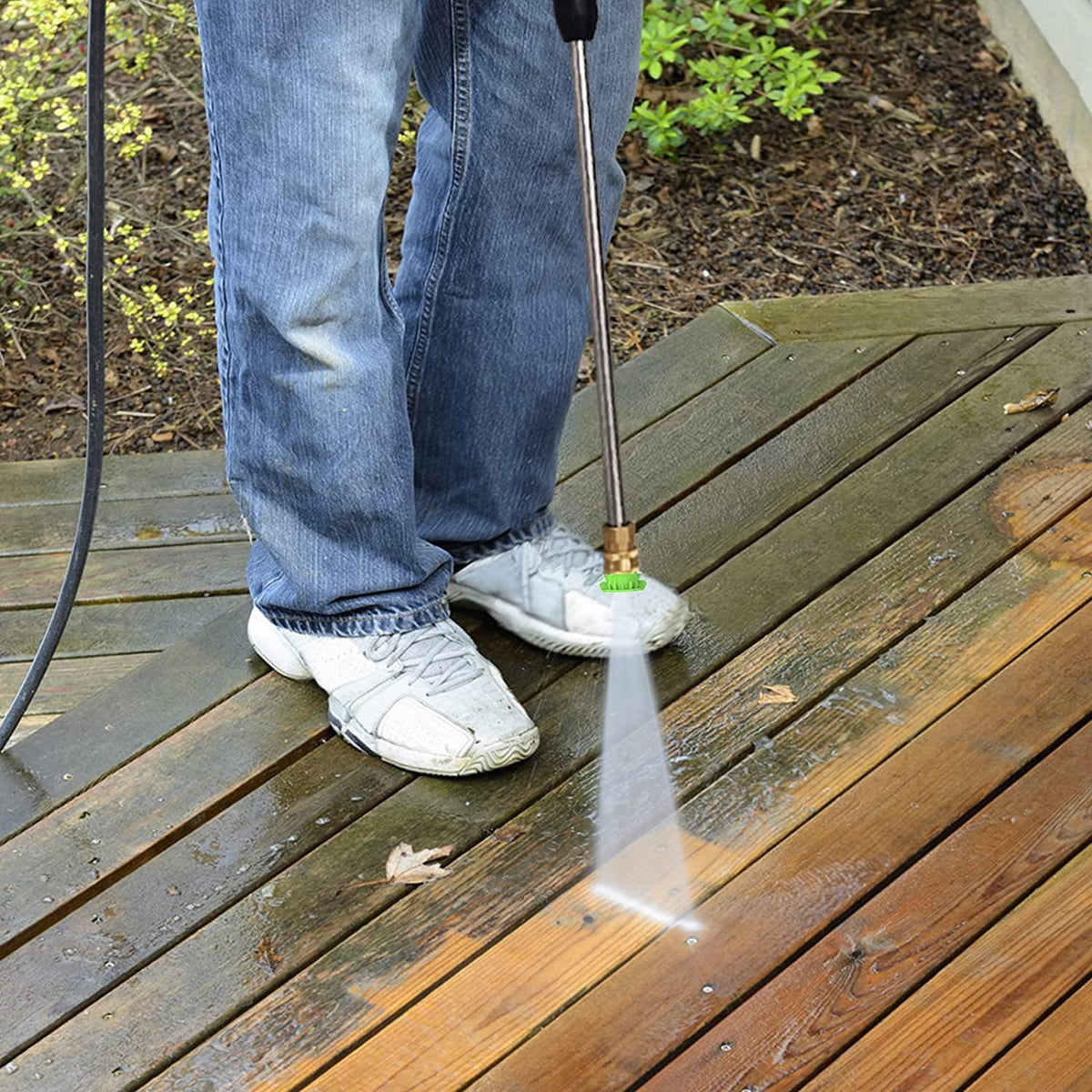 2030 PSI 1.4 GPM  Electric Pressure Washer PS2020