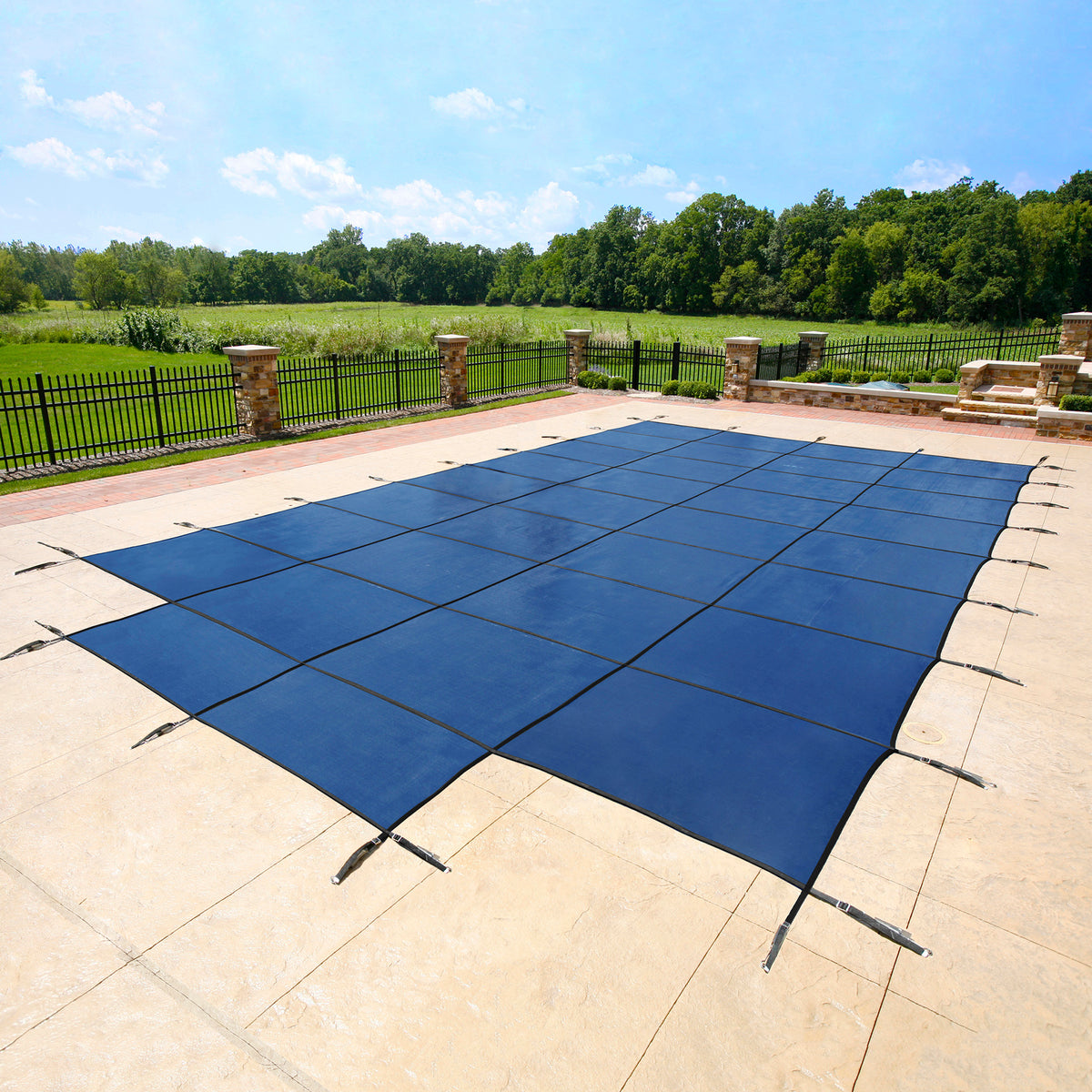 Arctic Armor 16' x 32' Rectangle w/ Center End Step Standard Mesh Pool Safety Cover, Blue, product image (image 2)