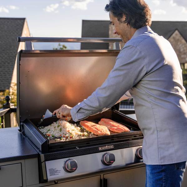 Blackstone 28" Deep Kitchen Griddle in Stainless Steel w/Hood