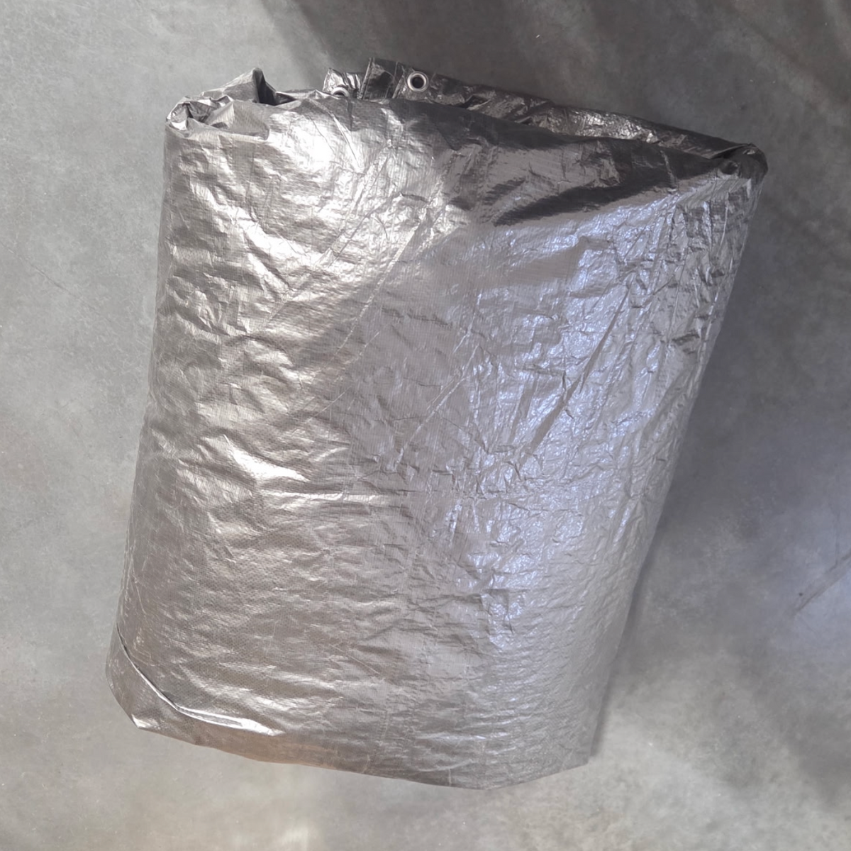 Swimline SilverKing 16' x 32' Oval Above Ground Solid Winter Pool Cover, Silver, 3' Overlap, 1632AGSK - Open Box, Unused